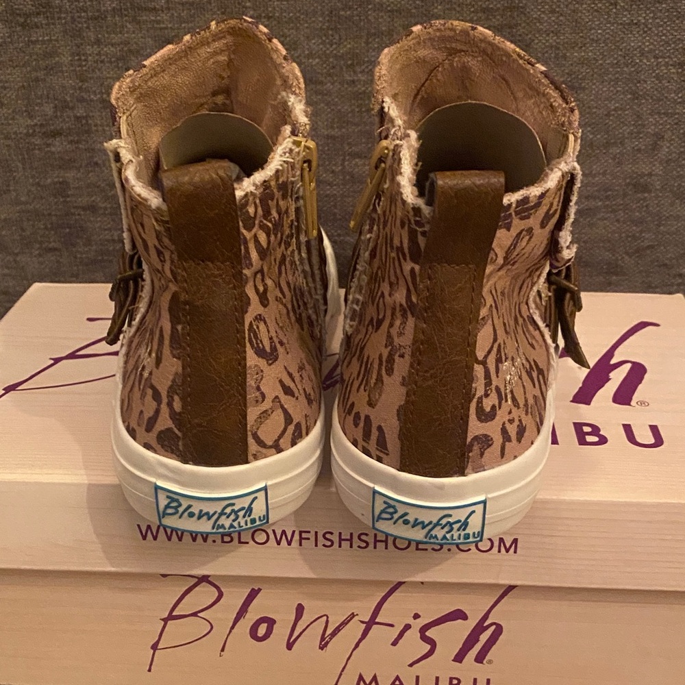 Blowfish Women's Brown High-Top Sneakers - Picture 5 of 7